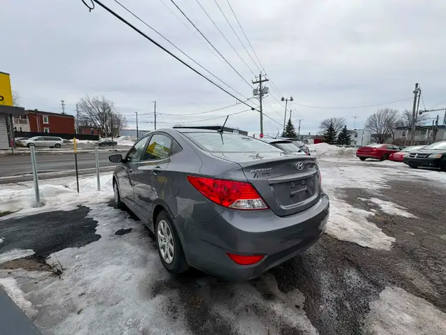 Hyundai Accent 2014 Man. 123km $4995. Rusty 450-820-0550 - Photo 4