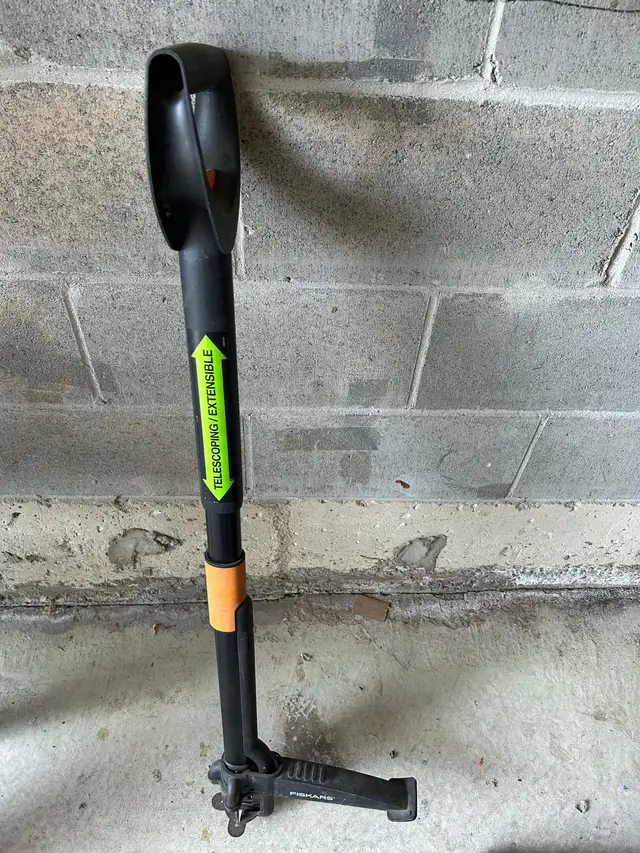 Friskars Weed and Root extractor