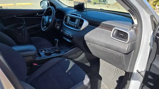 2017 Kia Sorento AWD - Photo 7