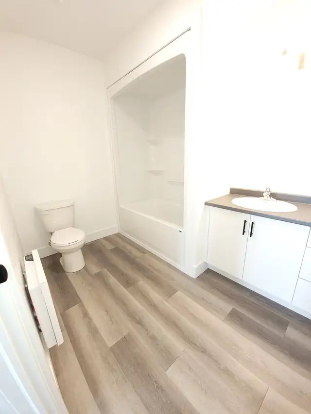 Now Leasing 1 & 2 bed units in Kensington PE - Photo 6