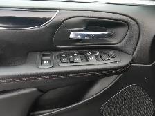 2020 Dodge Grand Caravan Premium Plus - Photo 11