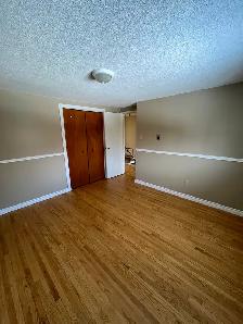 Centrally located  - 2.5 Bdrm Apartment in Stayner - Photo 7