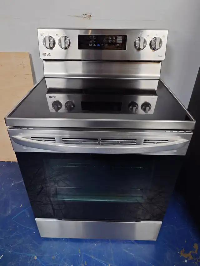LG '30' Stainless Steel Freestanding Electric Range on Sale‼️