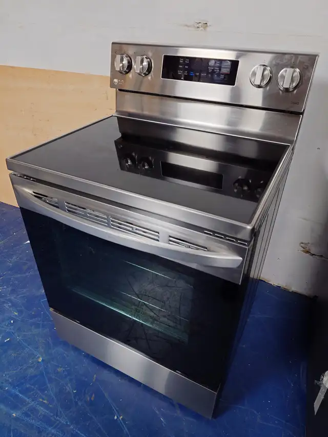 LG '30' Stainless Steel Freestanding Electric Range on Sale‼️ - Photo 3
