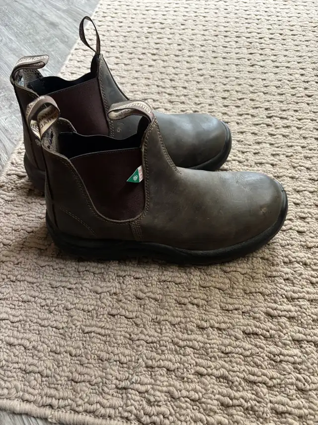 Blundstone Steel Toes - Photo 2