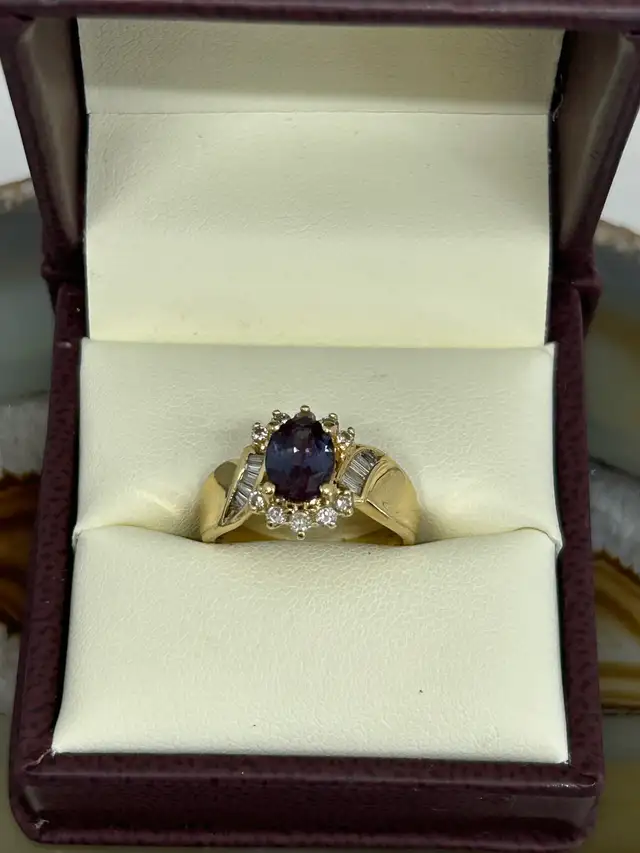14K synthetic Alexandrite with  Diamond Ring - Photo 3