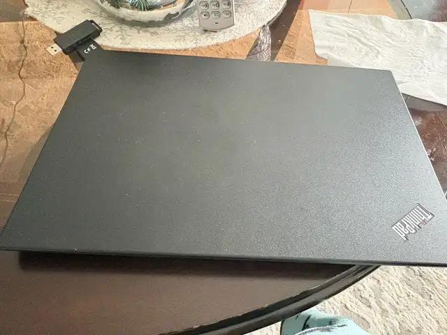 Lenovo ThinkPad T14 High-Performance Windows 11 Pro - Photo 4
