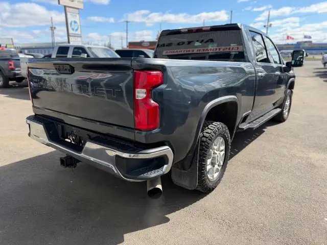 2020 Chevrolet Silverado 3500HD LTZ CREWCAB 4X4 / ACCIDENT FREE - Photo 5
