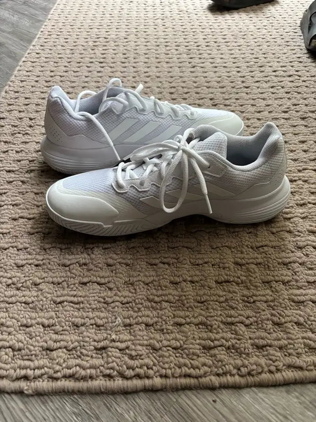 Men’s Adidas Gamecourt 2 Tennis Shoes NEW - Photo 2