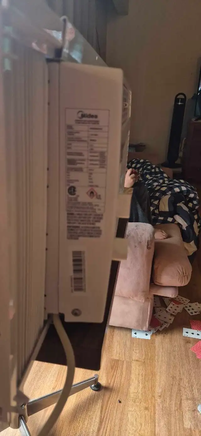 brand new 5000 BTU air conditioner still have box - Photo 5