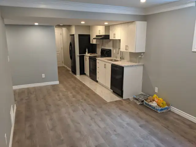 Luxury legal Basement for rent - South end, Guelph - Photo 10