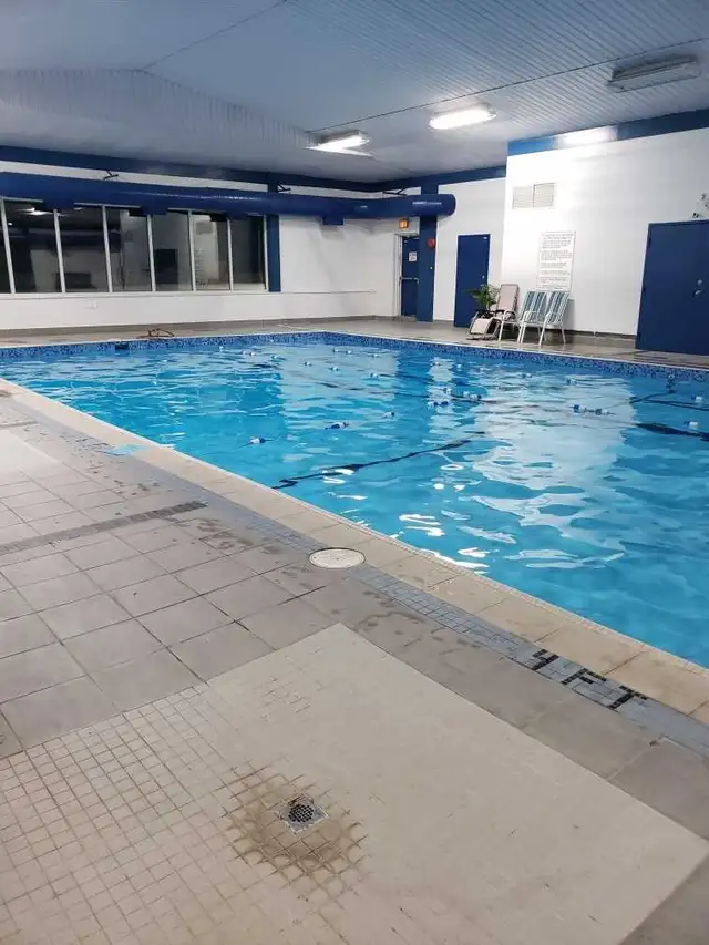 Everything included wifi hydro and indoor gym sauna and swimming - Photo 2