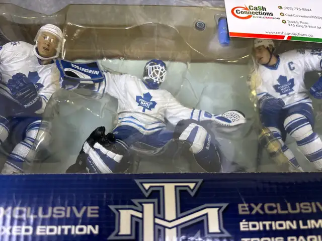 McFarlane 2002 Toronto Maple Leafs 3 Player Set Boxed - Photo 3