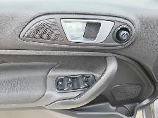 2014 Ford Fiesta Hatchback Navigation Sunroof Bluetooth - Photo 16