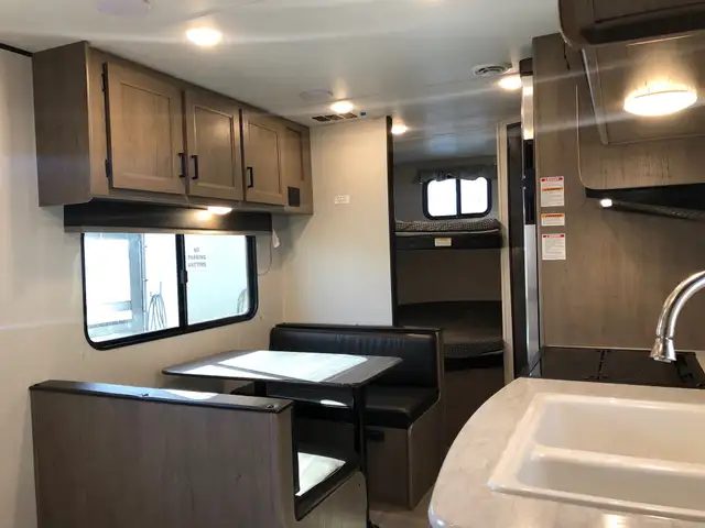 2027 WINNIPEG RV CAMPER TRAILER RENTALS!  ALL NEWER UNITS! ! - Photo 19