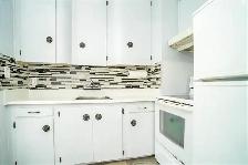 CUTE 2 BEDROOMS WEST END HOUSE FOR RENT JULY OR AUG - Photo 10