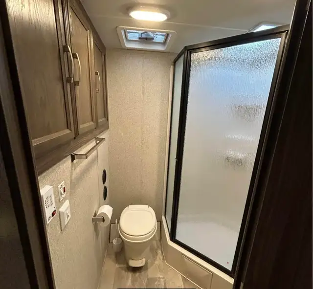 2018 coachmen apex ultra lite 215RBK - Photo 8