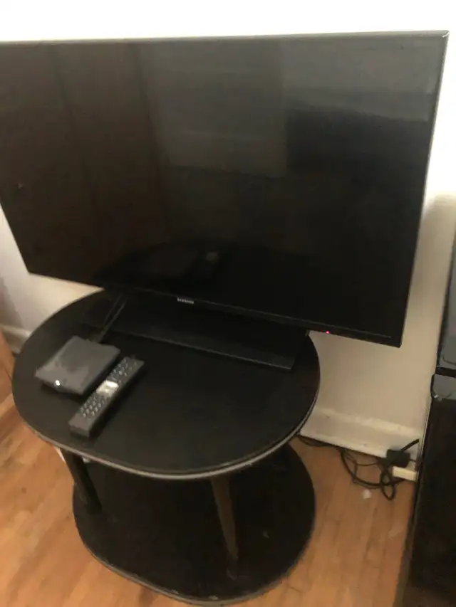Clean Room For Rent - Photo 6