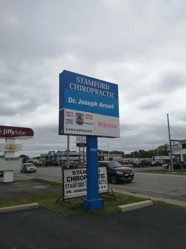Office in North end Niagara Falls - Photo 9