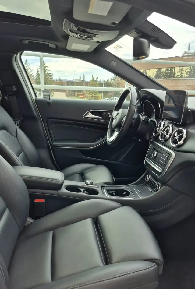 2019 Mercedes-Benz GLA250 AMG Package 4Matic - Photo 5