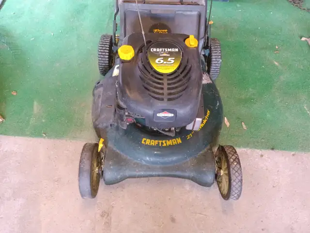 Craftsman rear bag mower - Photo 2