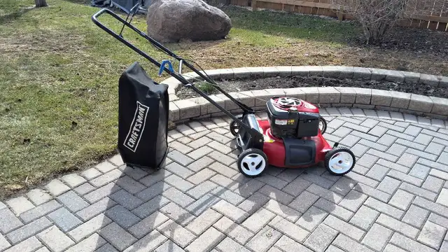 Lawnmower - Photo 5