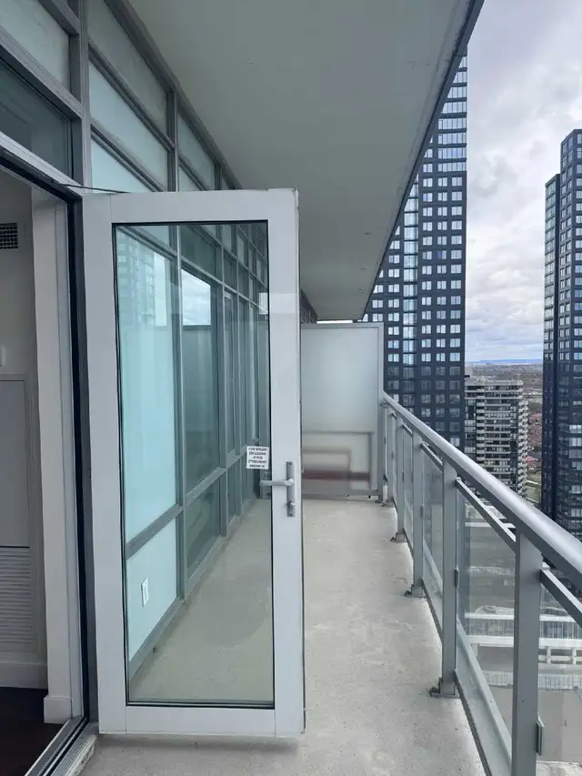 1 bedroom 1 bathroom condo for rent in Mississauga - Photo 10