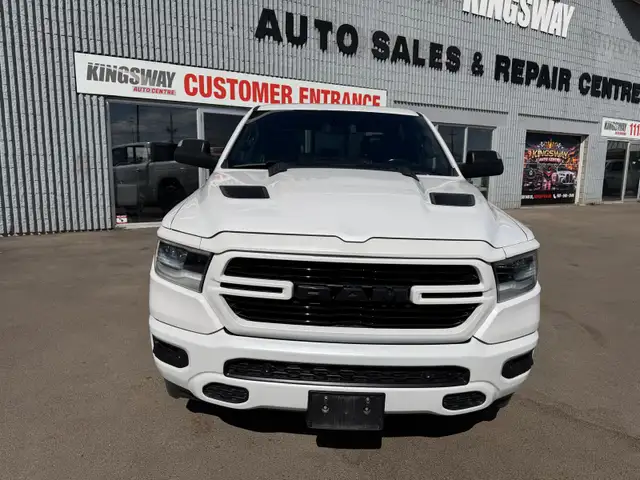 2020 Ram 1500 SPORT CREWCAB 4X4 - Photo 2