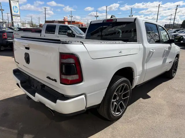 2020 Ram 1500 SPORT CREWCAB 4X4 - Photo 4