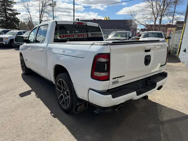 2020 Ram 1500 SPORT CREWCAB 4X4 - Photo 12