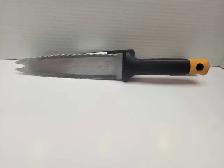 Fiskars EA0121 Outdoor Garden Multi purpose tool knife