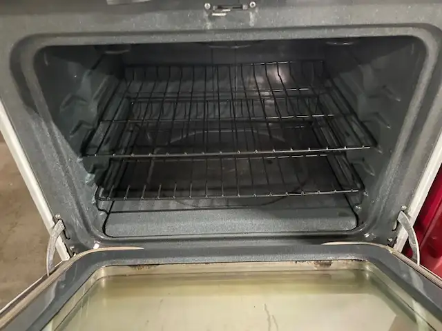 Cuisinière blanche ronds serpentins GE - Photo 3