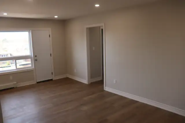 2 Bedroom Apt $1,740/m   Hydro Avail July 1 - Photo 5