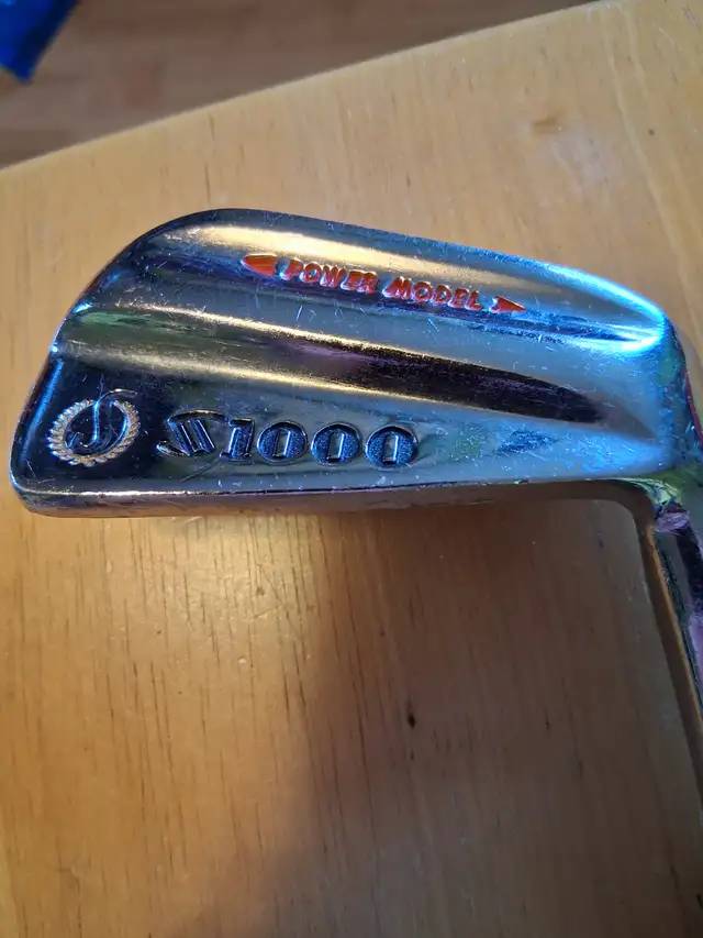 SET OF GOLF CLUBS   BAG   BALLS   TEES - Photo 3