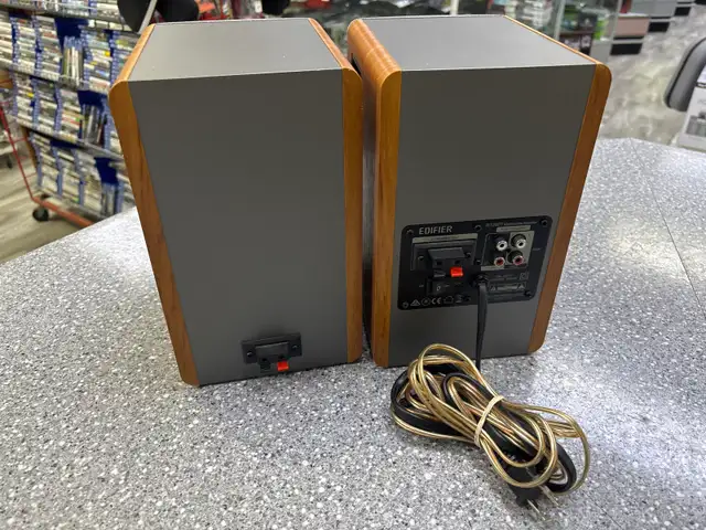 Edifier R1280T Multi-Media Speaker Pair - Photo 2