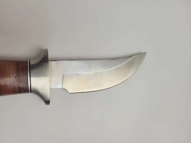 Huntshield 4.5' Fixed Blade Knife w/sheath - Photo 2