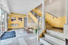 Fully Furnished Bachelor Suites - Photo 5