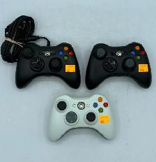Multiple Xbox 360 Controllers Available: x2 Wireless & x1 Wired