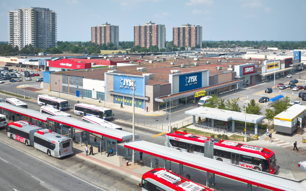 Gateway Market Franchise Opportunity - Shoppers World Brampton - Photo 2