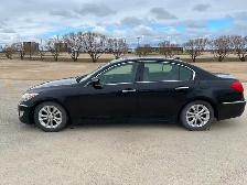 2013 Hyundai Genesis
