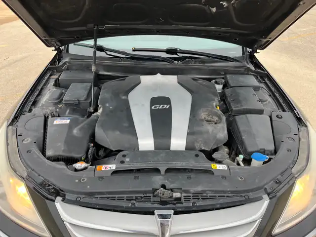 2013 Hyundai Genesis - Photo 5