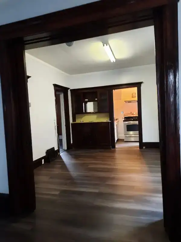 3 Bedroom Apartment  421 Wayndotte St W Widsor - Photo 4
