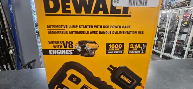 DEWALT Automotive Jump Starter and Power Bank - Photo 2