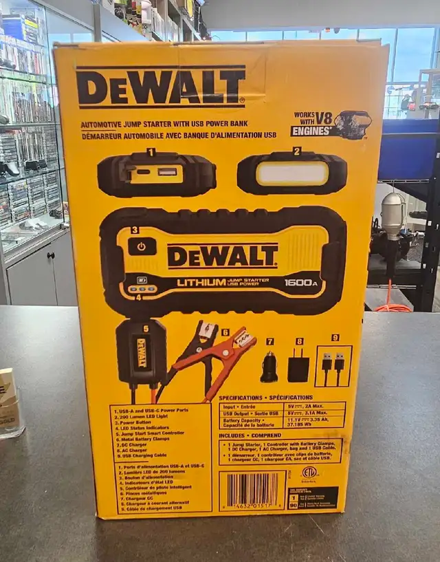 DEWALT Automotive Jump Starter and Power Bank - Photo 3