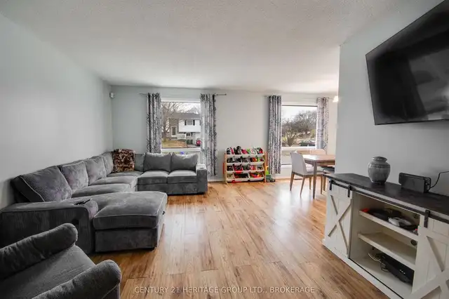 OPEN SAT 1-3 PM 805 KIMBERLEY ST - Photo 3