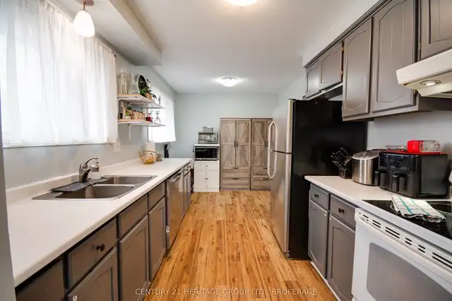 OPEN SAT 1-3 PM 805 KIMBERLEY ST - Photo 4
