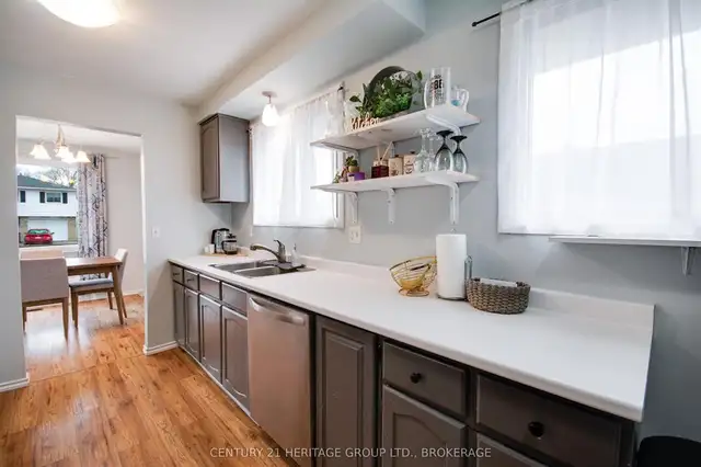 OPEN SAT 1-3 PM 805 KIMBERLEY ST - Photo 5