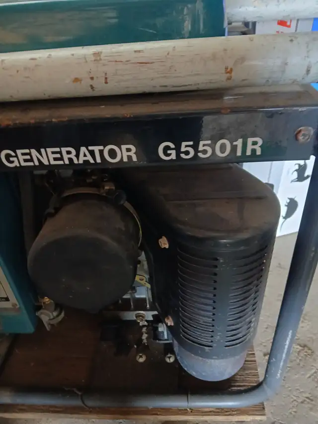 Generator -  G5501R Makita 5500 Watt - Photo 2