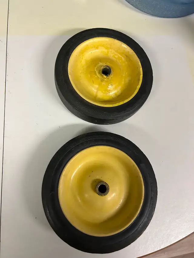 Small Toy Trucker Wheels and Hubs