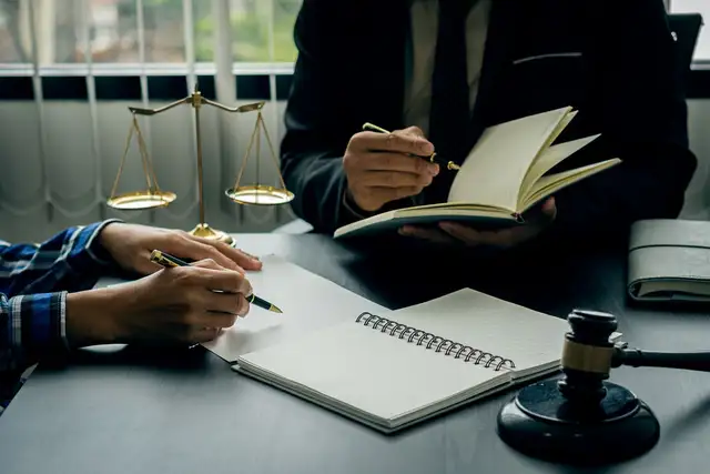 Legal Services - Lawyers and Paralegals